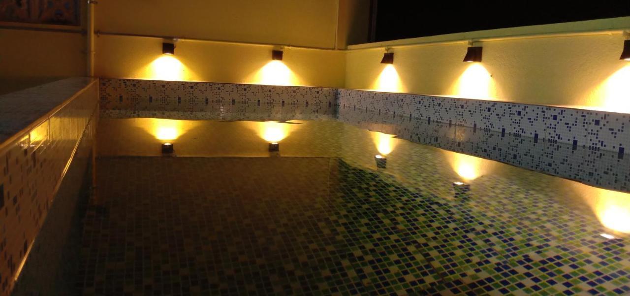 Eagle Nest Residency Hotel Kottakuppam Bagian luar foto