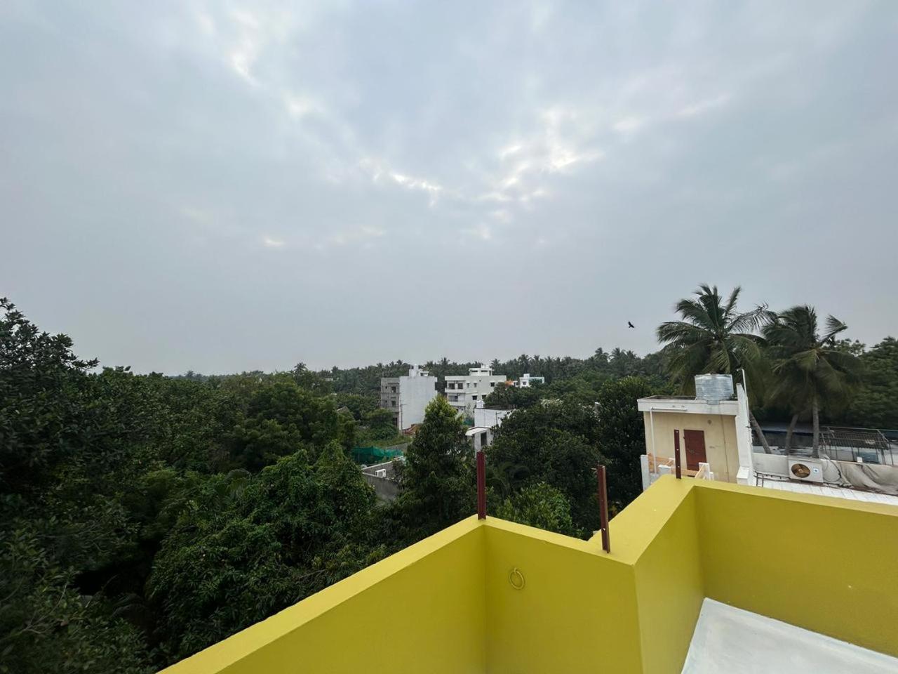 Eagle Nest Residency Hotel Kottakuppam Bagian luar foto