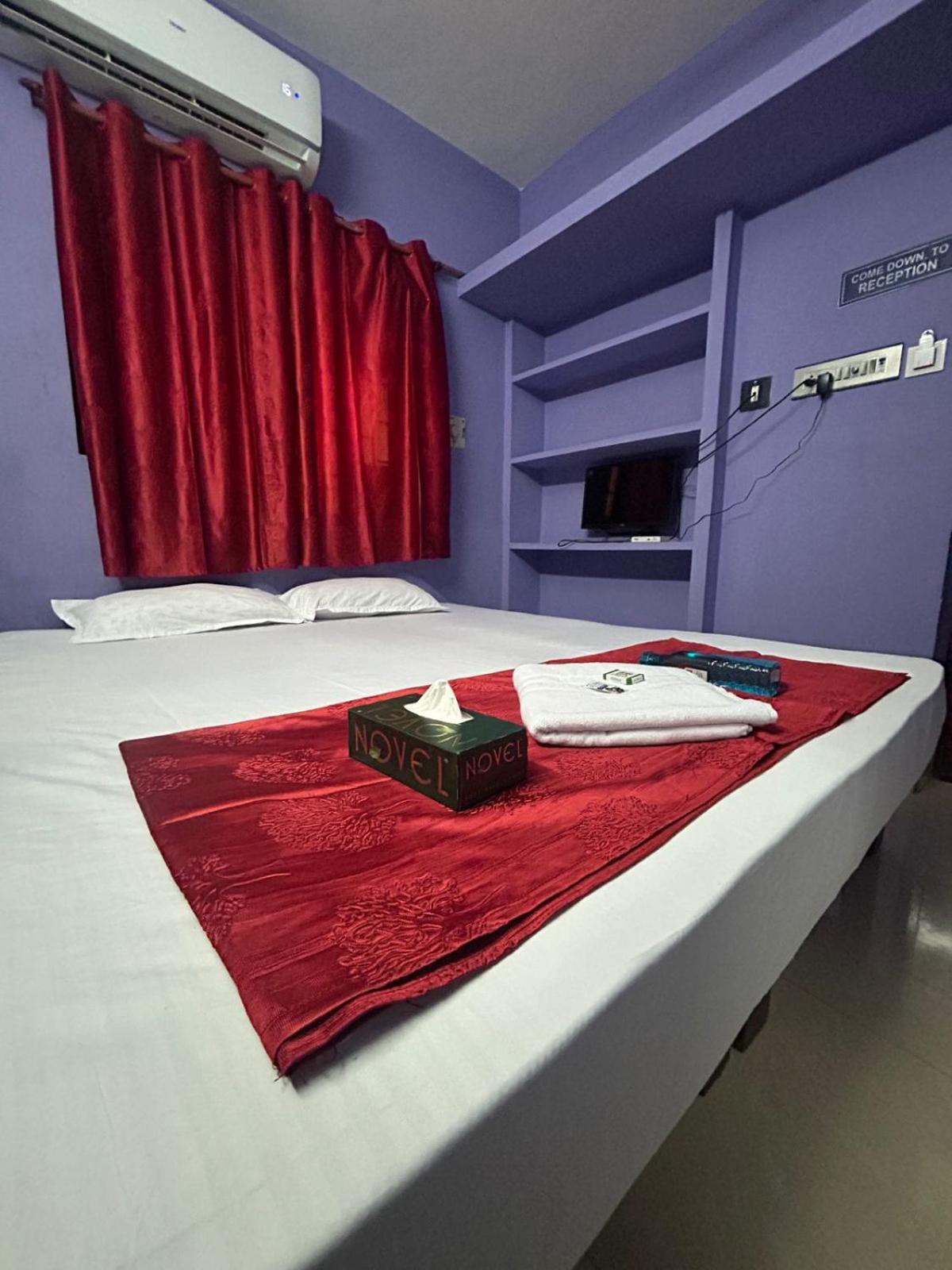 Eagle Nest Residency Hotel Kottakuppam Bagian luar foto